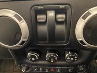 USED 2014 14 JEEP WRANGLER 2.8 CRD OVERLAND 2d 197 BHP 