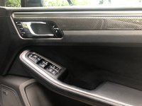 USED 2016 66 PORSCHE MACAN 3.6 TURBO PDK 5d 400 BHP PAN ROOF+BOSE+CARBON PACK+MEM SEATS