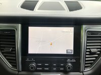 USED 2016 66 PORSCHE MACAN 3.6 TURBO PDK 5d 400 BHP PAN ROOF+BOSE+CARBON PACK+MEM SEATS