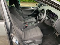 USED 2020 70 VOLKSWAGEN GOLF 2.0 R TSI 4MOTION DSG 5d 296 BHP STUNNING 2020/70 VW GOLF 'R' - 2.0 TSi 4 MOTION - DSG AUTO BOX WITH PADDLE SHIFT - HUGE SPECIFICATION - 1 OWNER CAR HAVING COVERED ONLY 2,613 MILES !!!! YES 2,613 MILES !!!!
