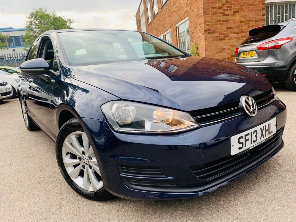 View our VOLKSWAGEN GOLF