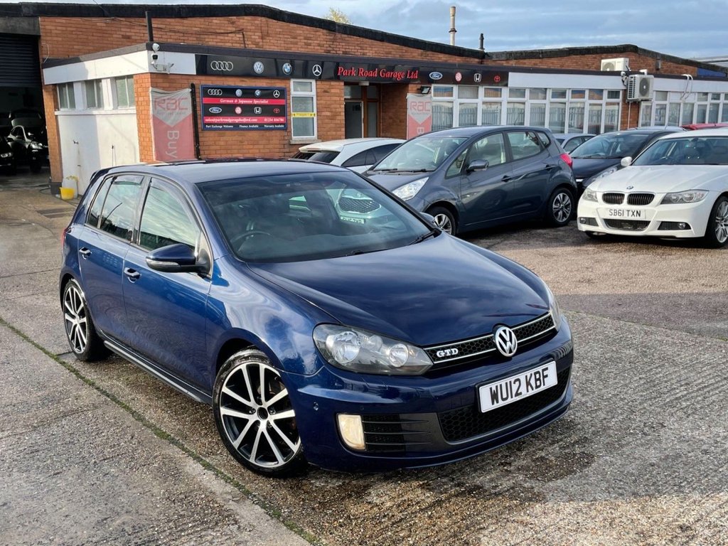 View our VOLKSWAGEN GOLF