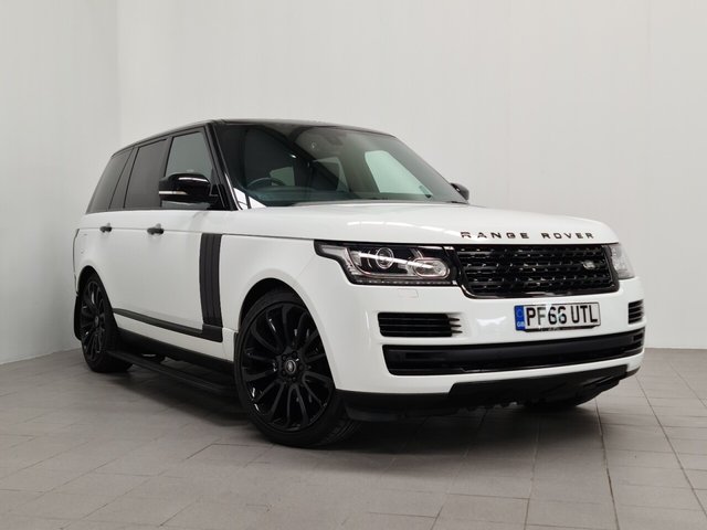 2016 66 Land Rover Range Rover 3.0 TDV6 VOGUE 5d 255 BHP