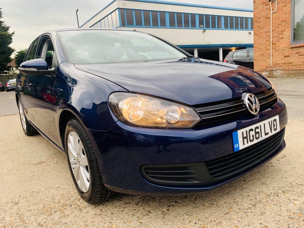 View our VOLKSWAGEN GOLF