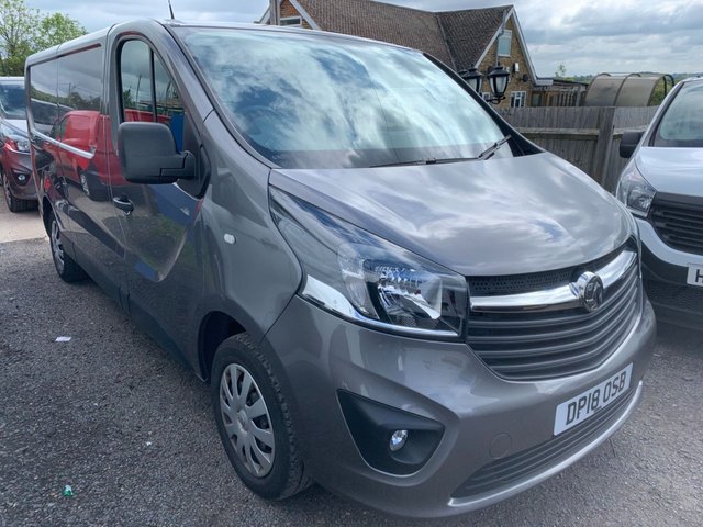 View our VAUXHALL VIVARO