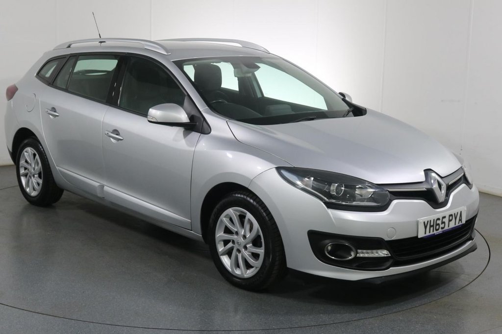 View our RENAULT MEGANE