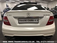 USED 2014 14 MERCEDES-BENZ C CLASS FAST BECOMING RARE MERCEDES C63 AMG 6.3 V8 MCT 7S COUPE **DIAMOND WHITE PEARL** FREE UK DELIVERY*VIDEO AVAILABLE* FINANCE ARRANGED* PART EX*HPI CLEAR