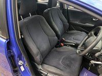 USED 2012 12 HONDA JAZZ 1.3 I-VTEC ES 5d 99 BHP Azure Blue Metallic Paint + Great Service History