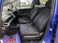 USED 2012 12 HONDA JAZZ 1.3 I-VTEC ES 5d 99 BHP Azure Blue Metallic Paint + Great Service History