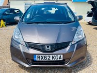 USED 2013 62 HONDA JAZZ 1.3 I-VTEC ES 5d 98 BHP Titanium Metallic Paint + Air Con & Service History