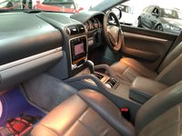 USED 2006 06 PORSCHE CAYENNE 4.5 TURBO S 5d 514 BHP * NAVIGATION *20 INCH ALLOYS *  MOT NOV * 55K MILES ONLY * CLIMATE CONTROL * PARKING SENSORS *