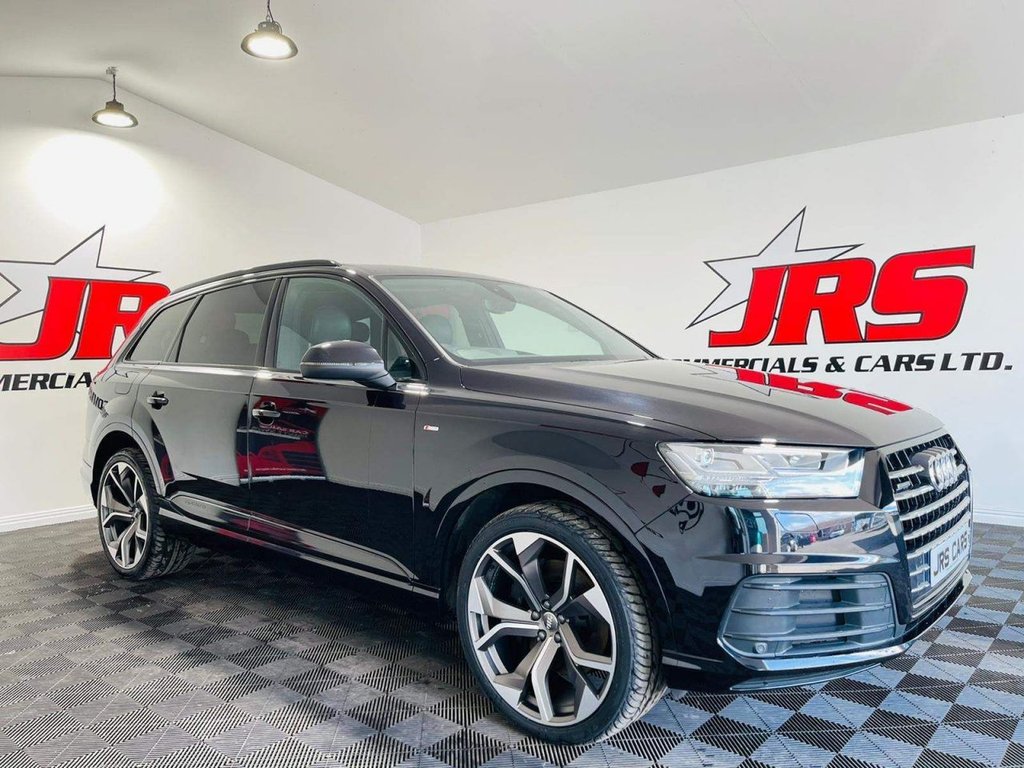 View our AUDI Q7