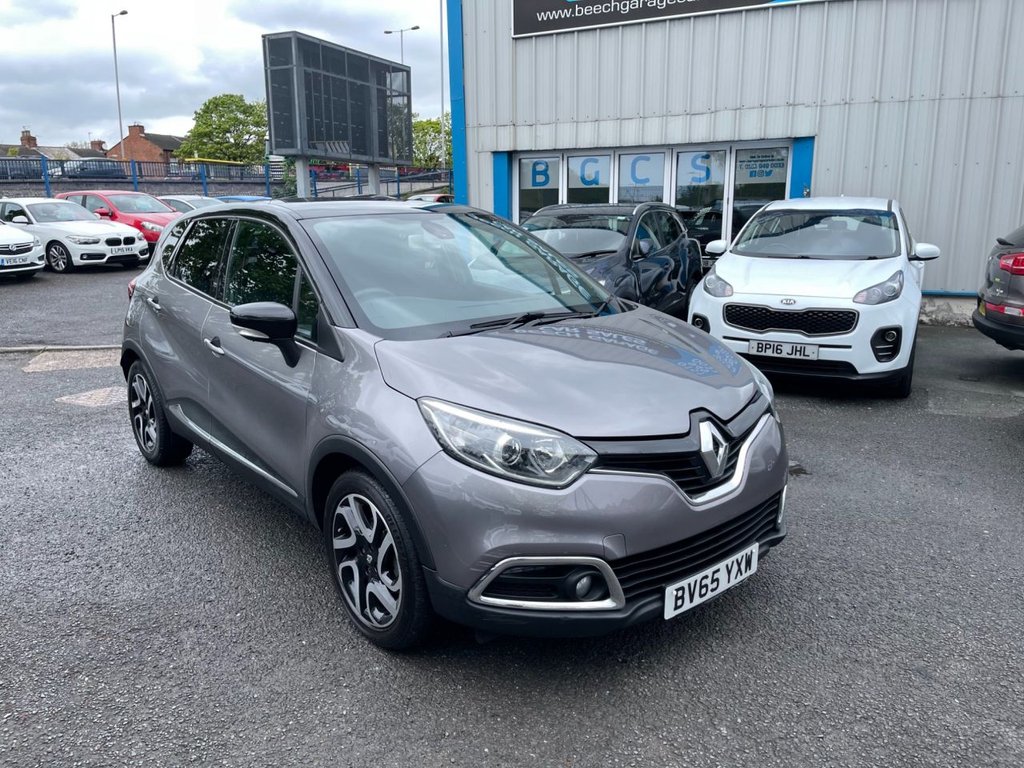 View our RENAULT CAPTUR