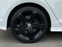 USED 2016 16 VOLKSWAGEN GOLF 2.0 R DSG 5d 298 BHP 
