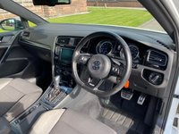 USED 2016 16 VOLKSWAGEN GOLF 2.0 R DSG 5d 298 BHP 