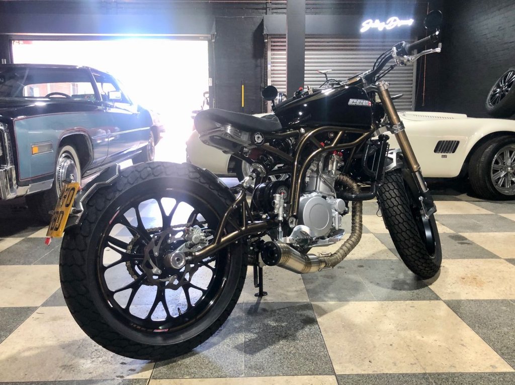 USED 2020 70 CCM SPITFIRE STEALTH SIX LTD // 600cc // Px swap 