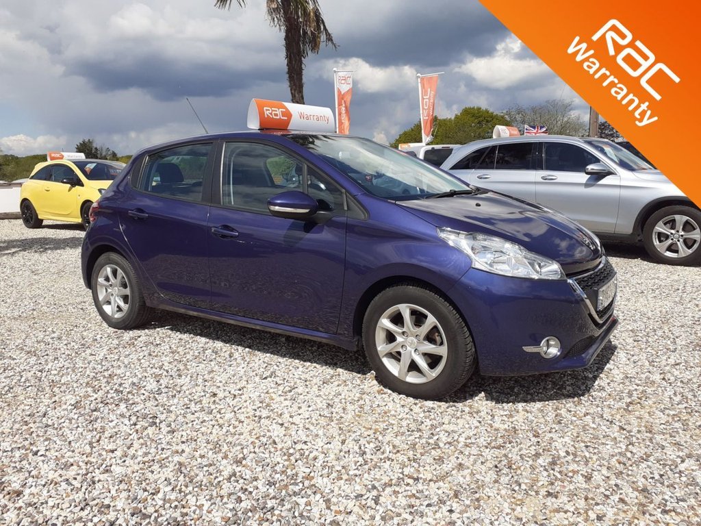 View our PEUGEOT 208