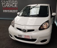USED 2011 61 TOYOTA AYGO 1.0 VVT-I GO 3d 67 BHP TOM TOM SAT NAV