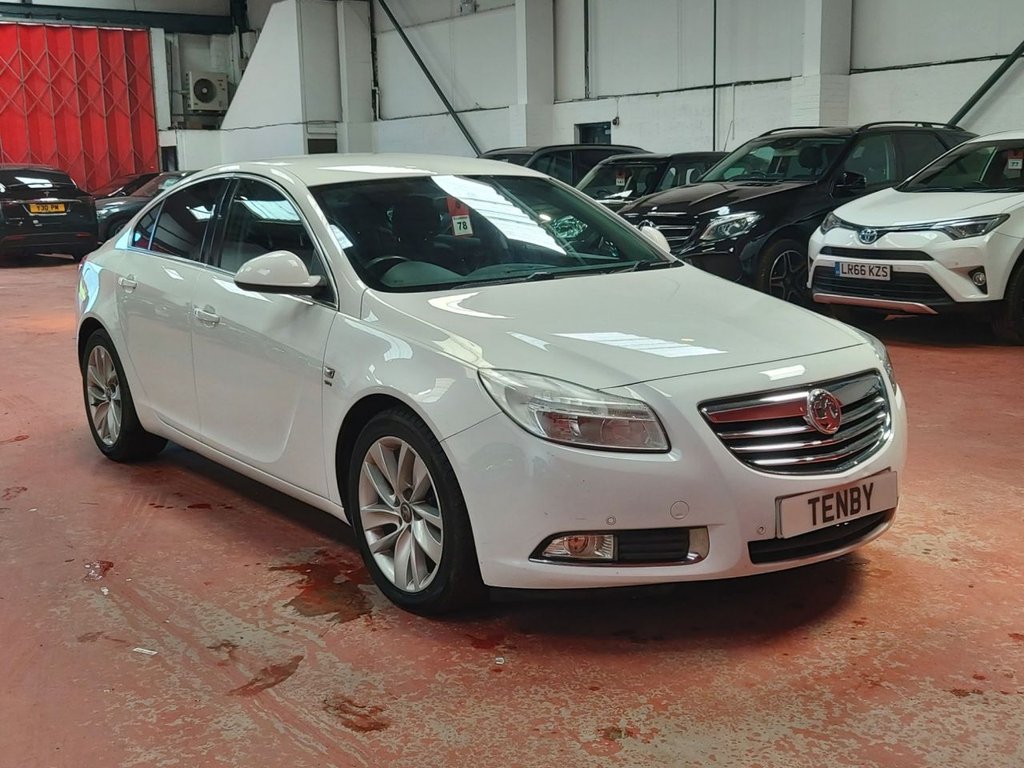 View our VAUXHALL INSIGNIA