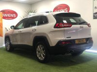 USED 2015 65 JEEP CHEROKEE 2.0 M-JET LONGITUDE PLUS 5d 138 BHP 1 COMPANY OWNER, FULL MAIN DEALER SERVICE HISTORY.