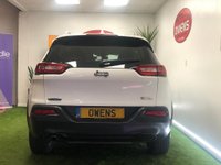 USED 2015 65 JEEP CHEROKEE 2.0 M-JET LONGITUDE PLUS 5d 138 BHP 1 COMPANY OWNER, FULL MAIN DEALER SERVICE HISTORY.