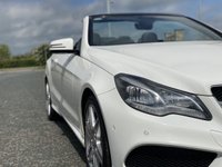 USED 2013 13 MERCEDES-BENZ E-CLASS 2.1 E220 CDI AMG SPORT 2d 170 BHP CONVERTIABLE AUTO Command Sat Nav Full Leather