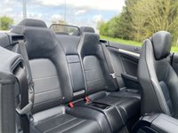 USED 2013 13 MERCEDES-BENZ E-CLASS 2.1 E220 CDI AMG SPORT 2d 170 BHP CONVERTIABLE AUTO Command Sat Nav Full Leather