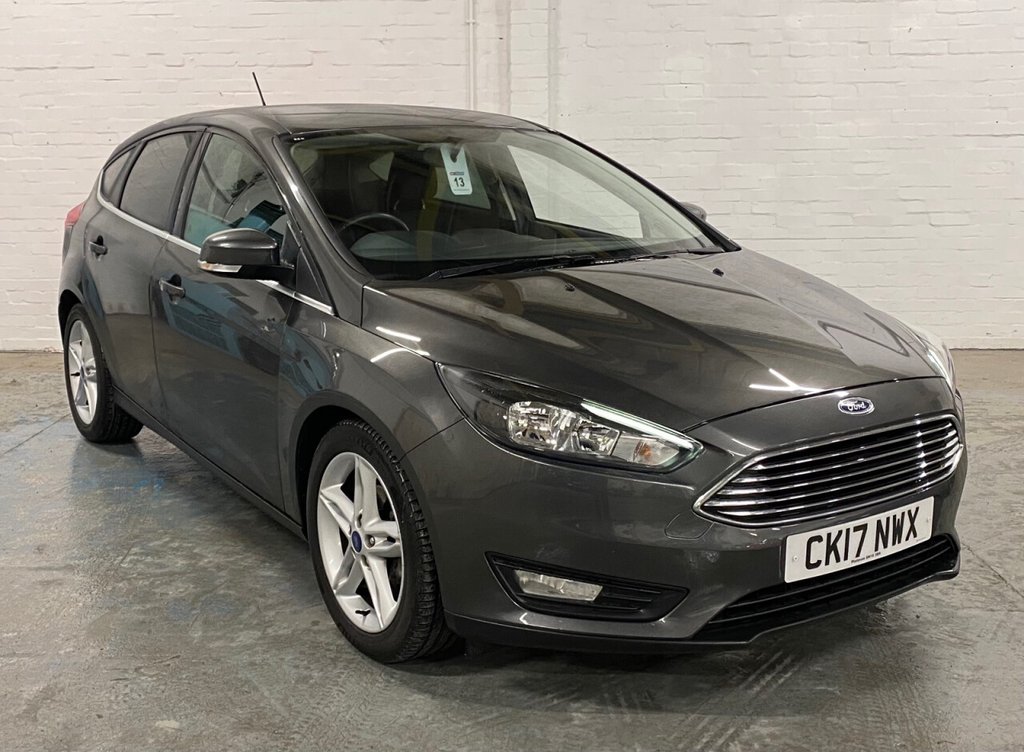 View our FORD FOCUS