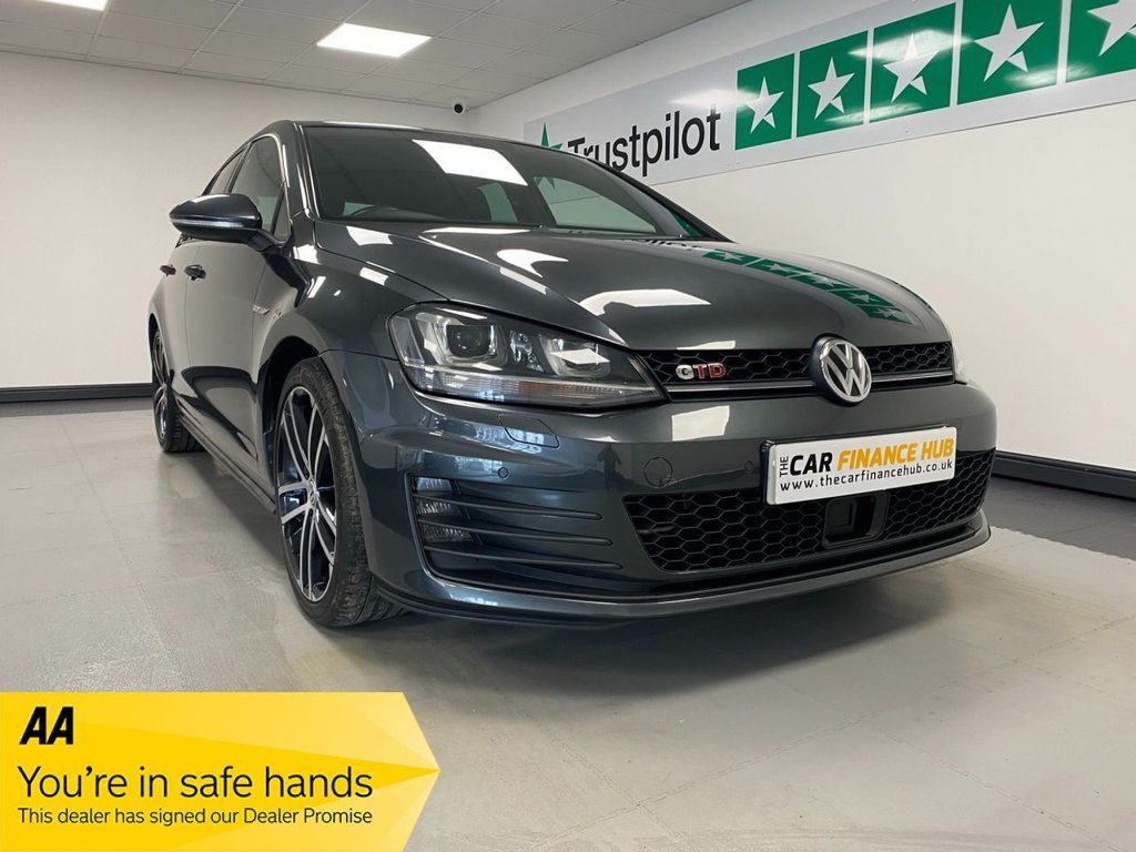 View our VOLKSWAGEN GOLF