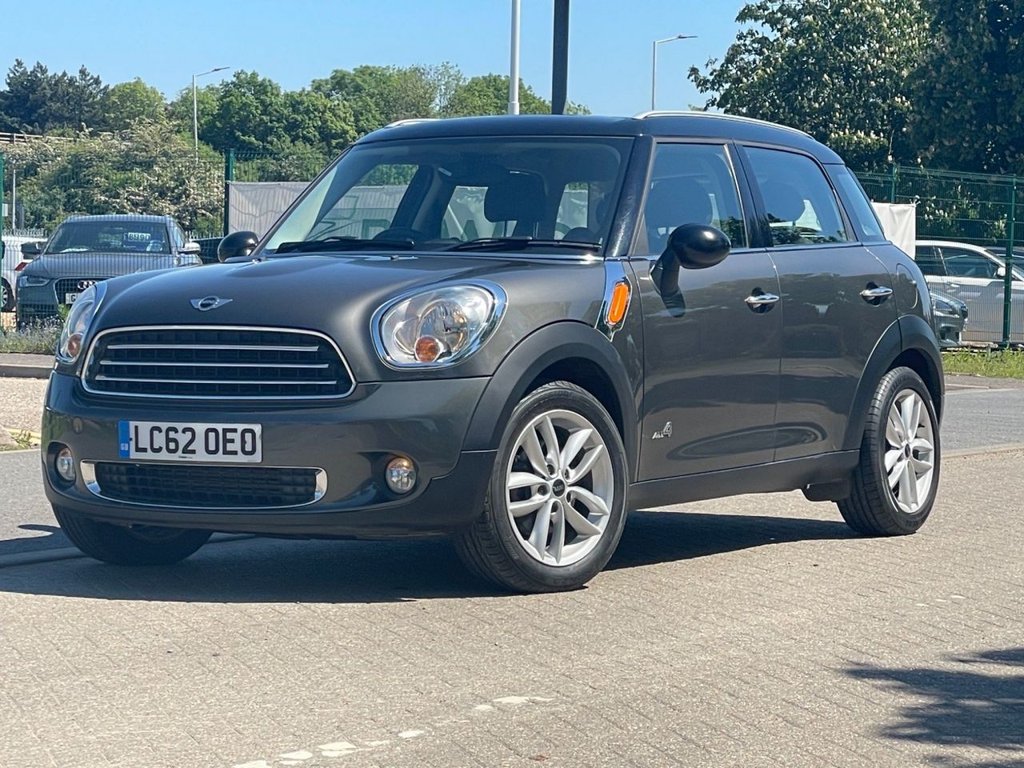View our MINI COUNTRYMAN