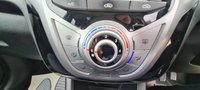 USED 2012 62 HYUNDAI IX20 1.6 STYLE CRDI  5d 113 BHP TAX &pound;30/steering mounted Bluetooth