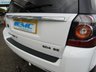 USED 2014 64 LAND ROVER FREELANDER 2.2 SD4 SE TECH 5d 190 BHP Finished in FUJI WHITE with contrasting FULL HEATED LEATHER Trim. The Land Rover Freelander comes from one of the most desirable brands currently on the market its spacious robust and well equiped as a mid sized family 4x4. This compact sport utility SUV comes with loads of features including HEATED LEATHER, SAT NAV, DAB RADIO, Rear Park sensors, Meridian Speakers, Headlight Washers, Cruise Control and much more. Dealer serviced at 6 miles, 61337 miles and on arrival at EMC at 72444 miles.