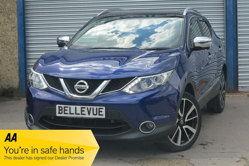 View our NISSAN QASHQAI