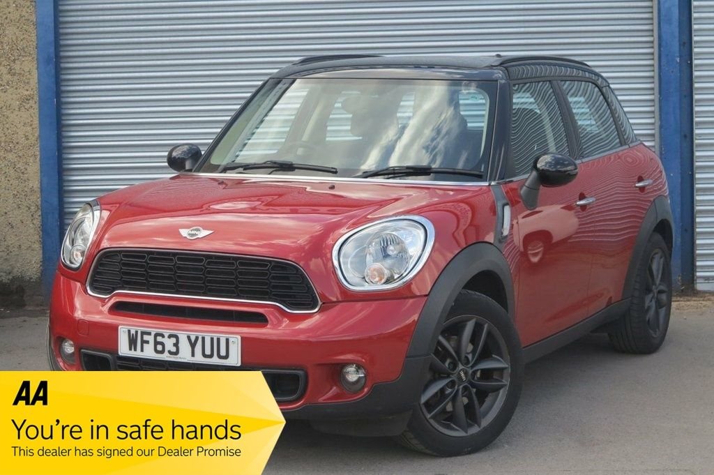 View our MINI COUNTRYMAN