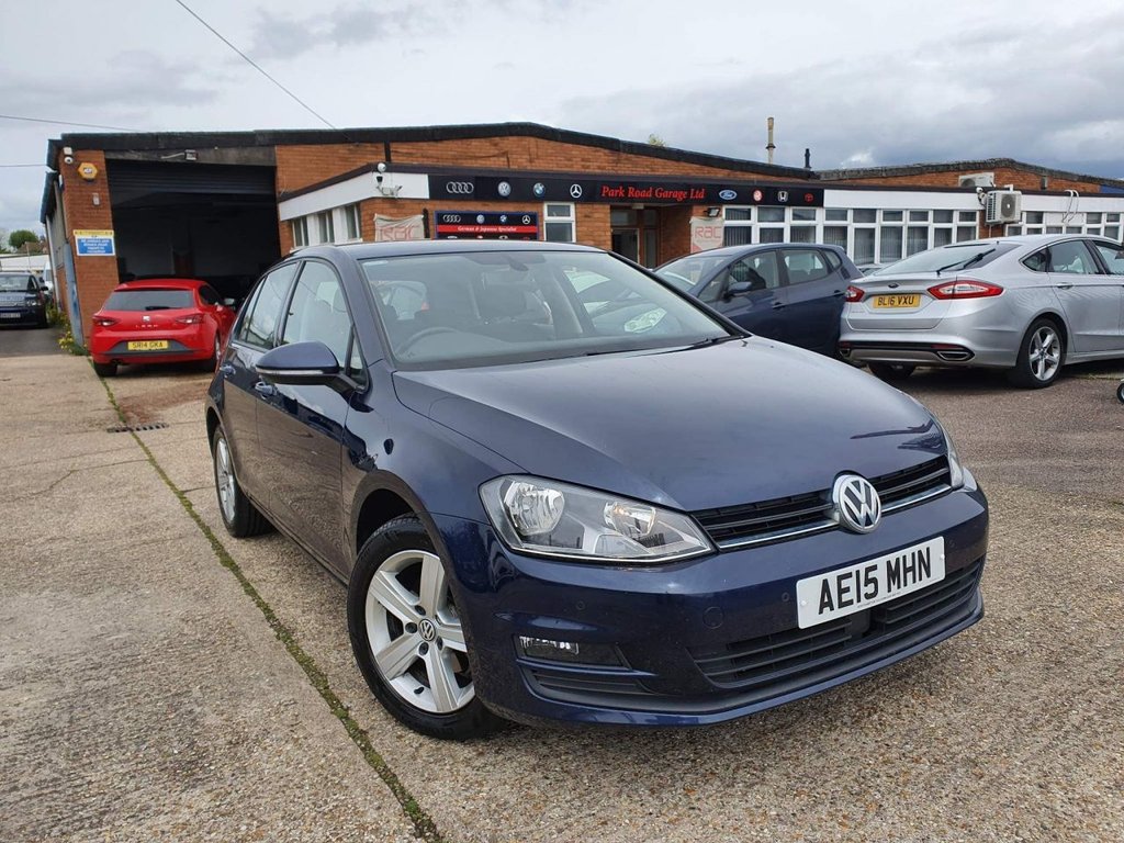 View our VOLKSWAGEN GOLF