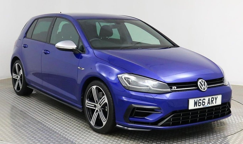 View our VOLKSWAGEN GOLF