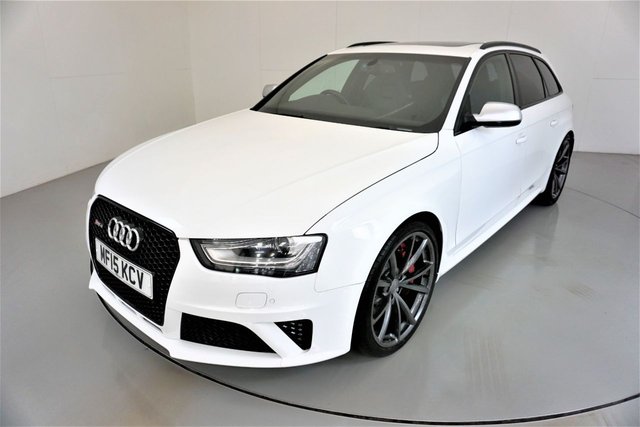 2015 15 Audi Rs4 Avant 4.2 RS4 AVANT FSI QUATTRO 5d AUTO 444 BHP-PANORAMIC ROOF-HEATED BLACK LEATHER-BANG AND OLUFSEN SOUND SYSTEM-ELECTRIC FOLDING MIRRORS-BLACK STYLING PACKAGE-PIANO BLACK INTERIOR FINISH-PRIVACY GLASS-CRUISE CONTROL-SATNAV-XENON PLUS HEADLIGHTS-CLIMATE CONTROL