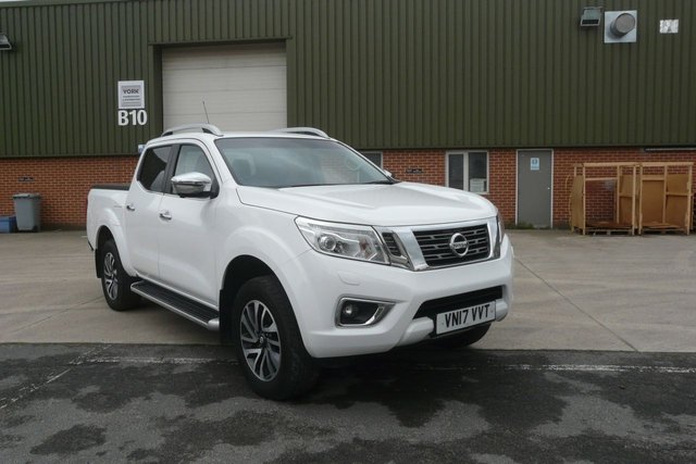 2017 17 Nissan Navara 2.3 DCI TEKNA 4X4 SHR DCB 190 BHP