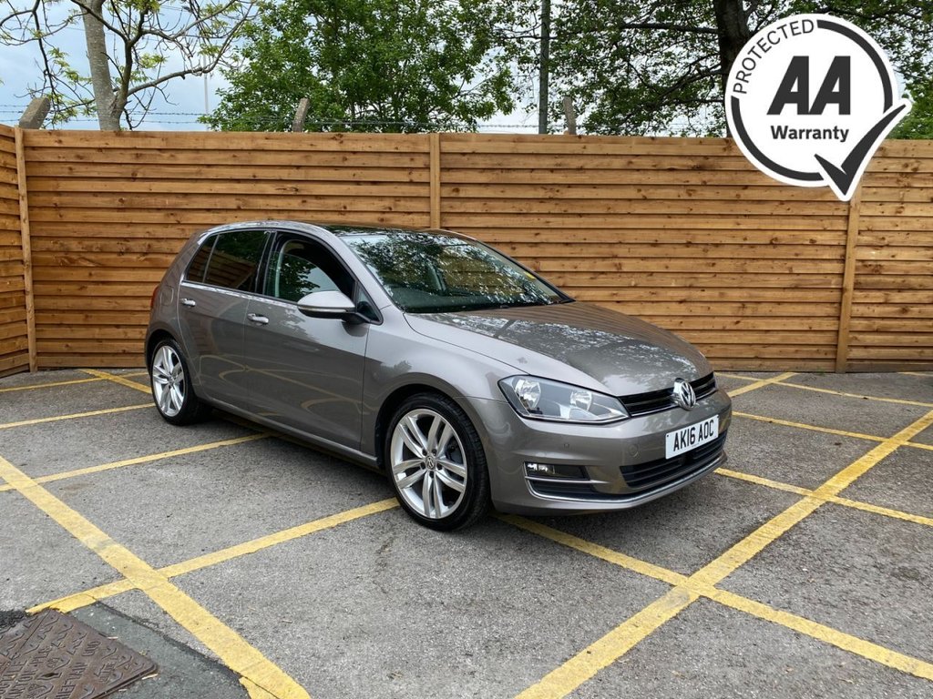 View our VOLKSWAGEN GOLF