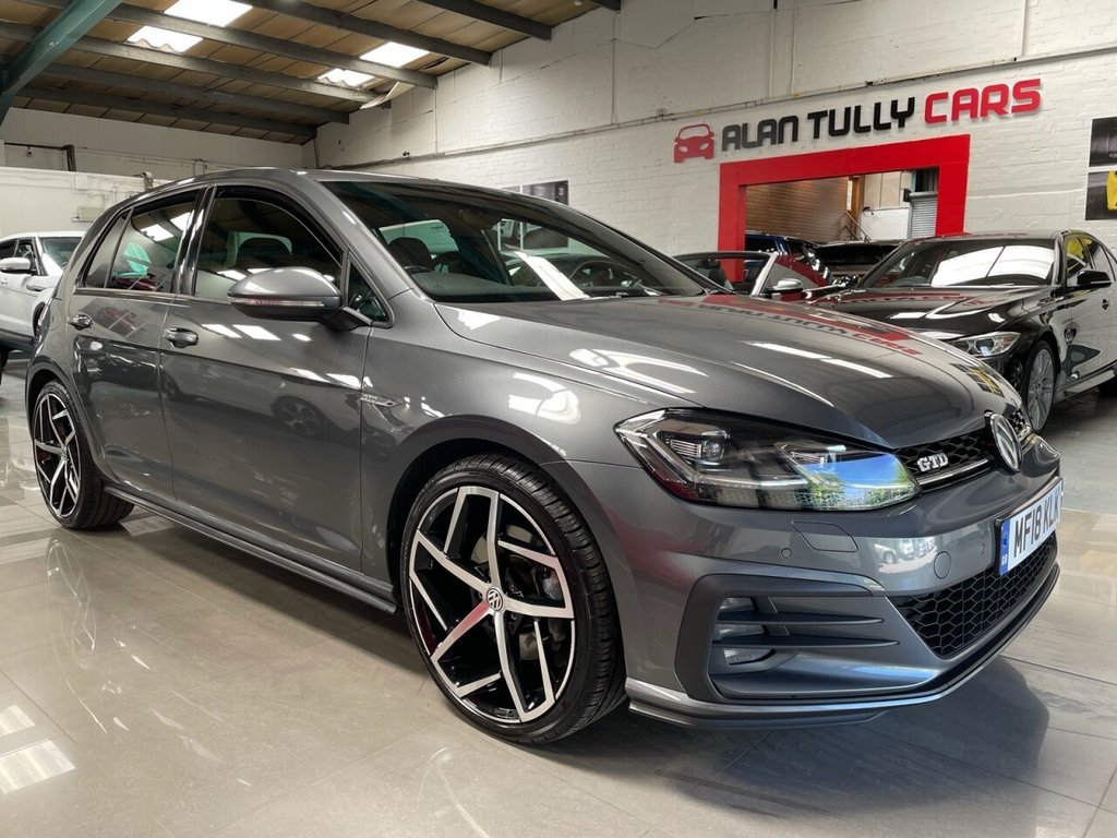 View our VOLKSWAGEN GOLF