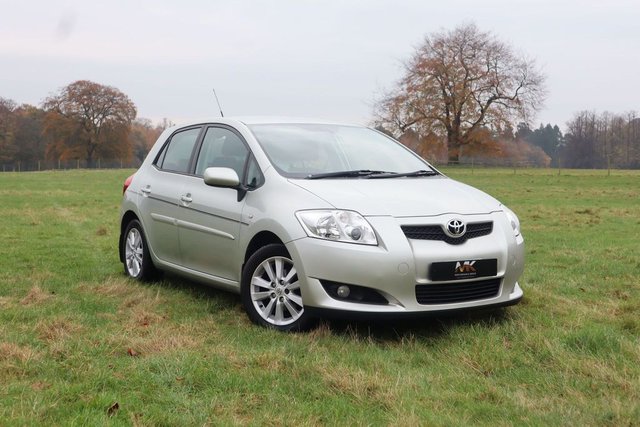 2008 57 Toyota Auris 1.6 T SPIRIT VVT-I 5d 122 BHP