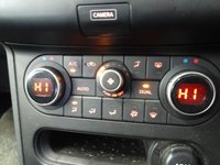 USED 2013 13 NISSAN QASHQAI 1.5 DCI 360 5d 110 BHP FULL NISSAN HISTORY