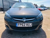 USED 2012 62 VAUXHALL ASTRA 1.4 EXCLUSIV 5d 98 BHP Front & Rear Parking Sensors + Air Con