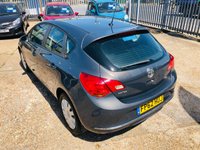 USED 2012 62 VAUXHALL ASTRA 1.4 EXCLUSIV 5d 98 BHP Front & Rear Parking Sensors + Air Con