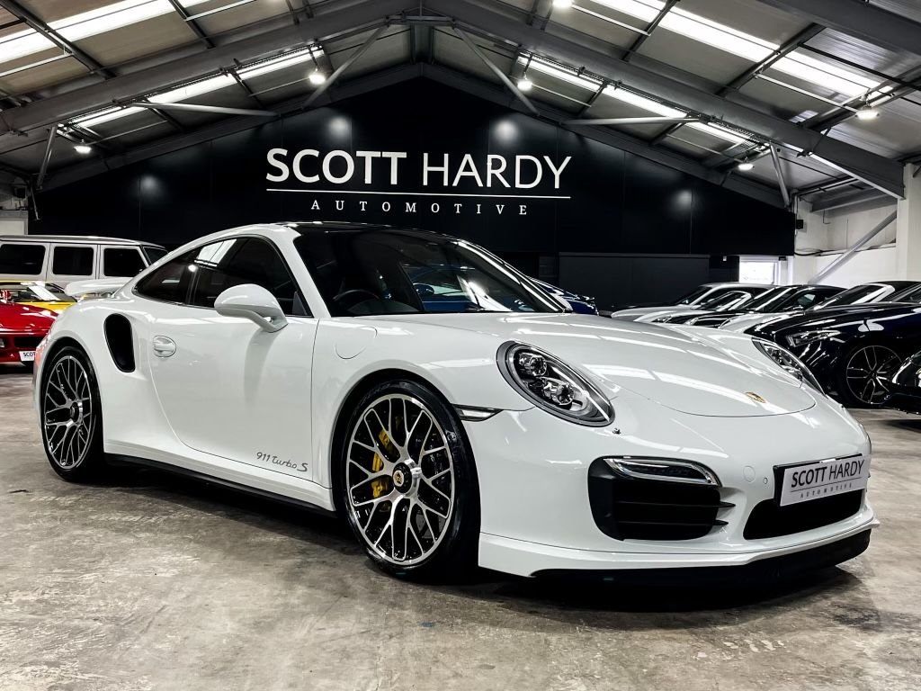 View our PORSCHE 911