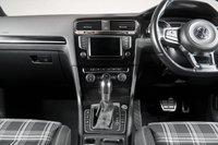 USED 2016 16 VOLKSWAGEN GOLF 2.0 GTD DSG 5d 182 BHP 