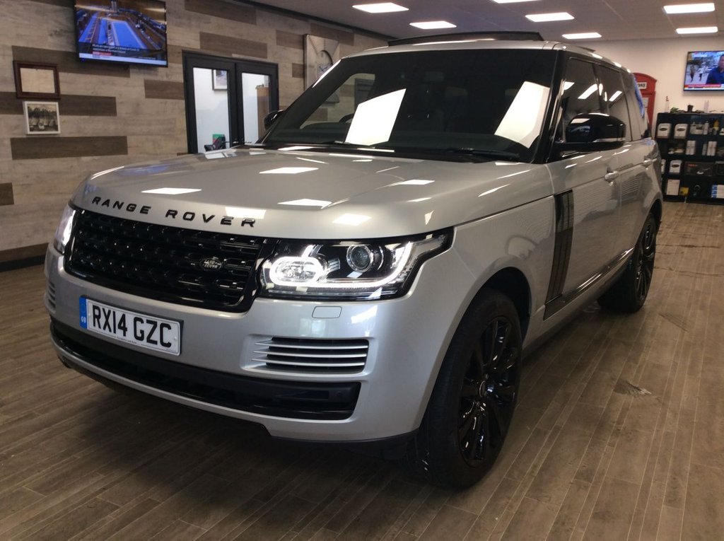 View our LAND ROVER RANGE ROVER