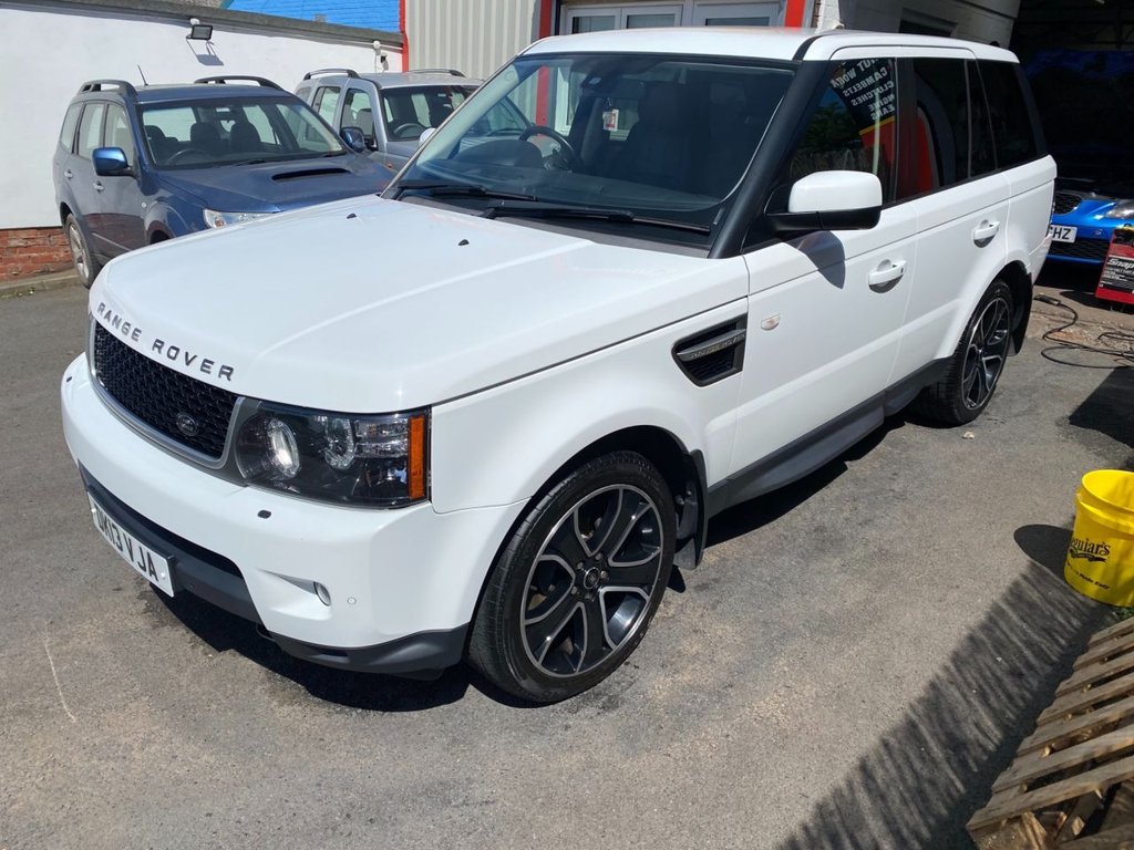 View our LAND ROVER RANGE ROVER SPORT