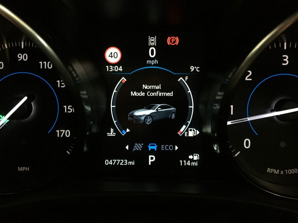 USED 2016 66 JAGUAR XE 2.0 R-SPORT AWD 4d 178 BHP 