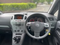 USED 2010 10 VAUXHALL ZAFIRA 1.8 EXCLUSIV 5d 140 BHP 